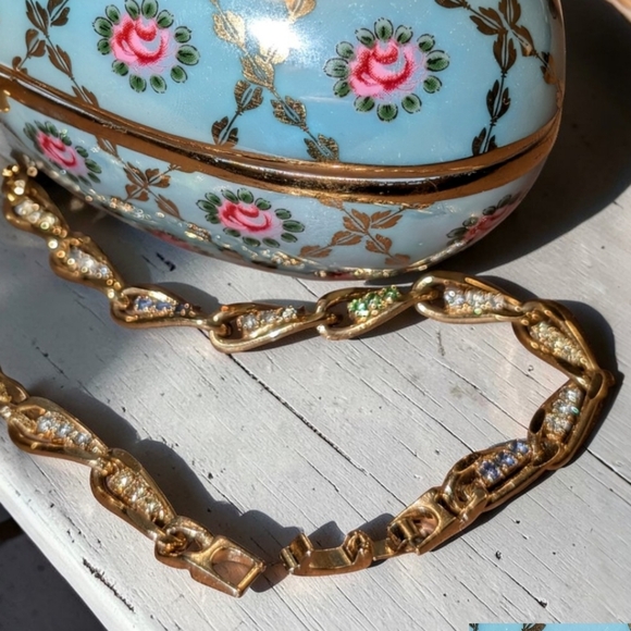 Fashionable Gold-tone Designer Necklace W/ Rhinestones & Easter Egg Trinket Dish - Picture 6 of 7